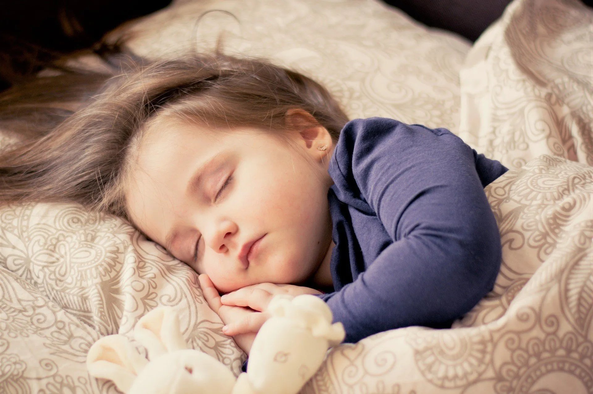 For better sleep, children’s bedrooms should be
